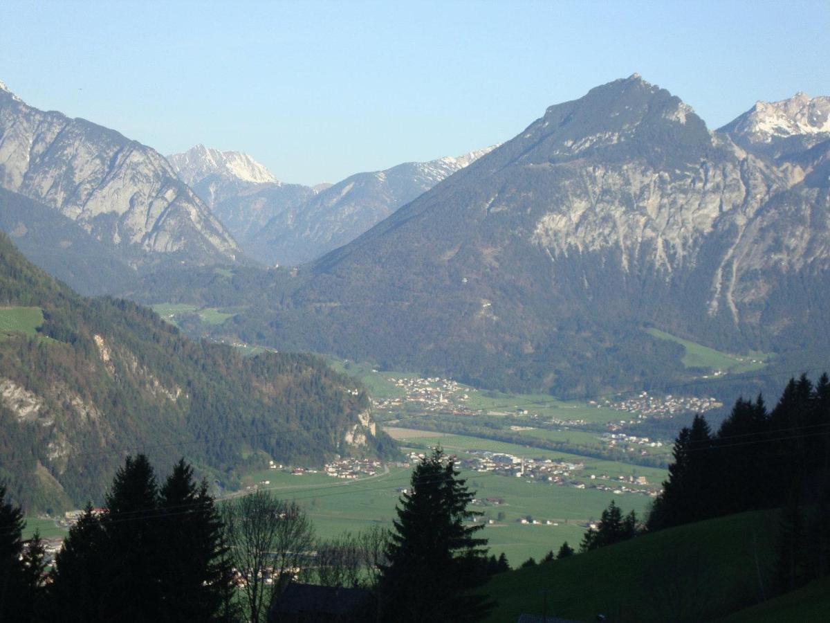 Appartementhaus Eberharter Hart im Zillertal Ruang foto